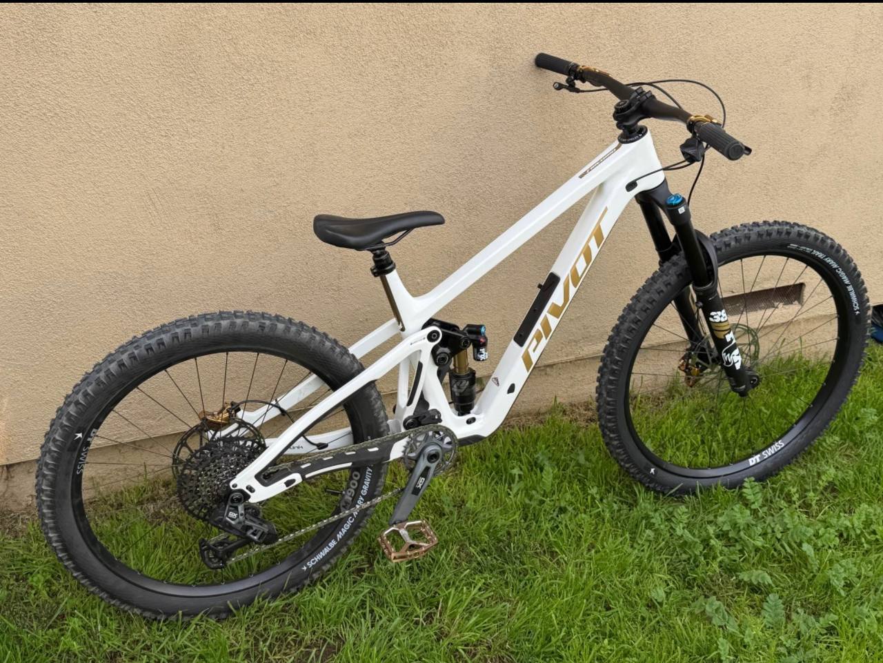 Pivot Firebird 2026 Pivot Firebird 2026